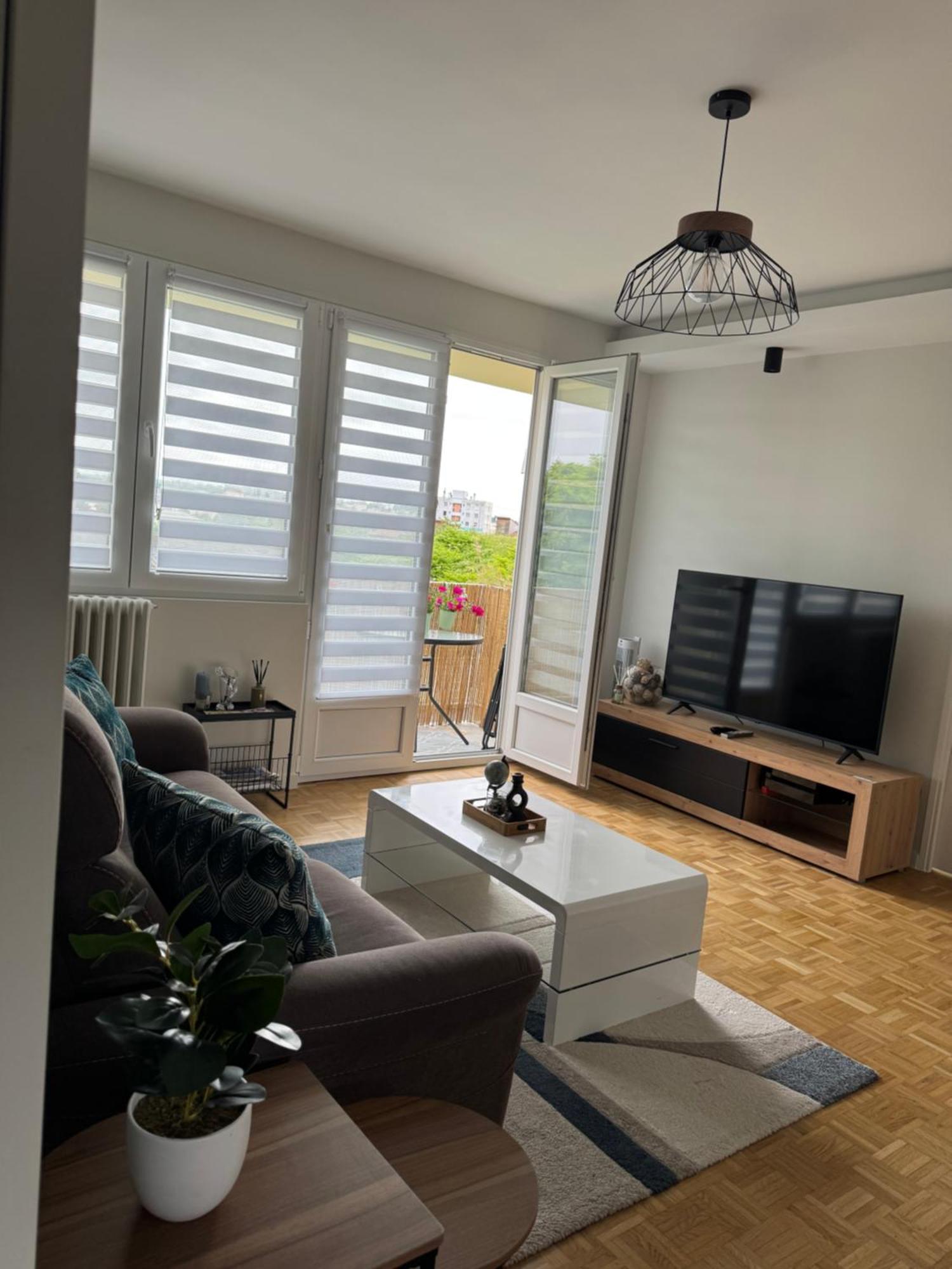 Appartement Chaleureux Et Spacieux T3 Limoges Exterior foto